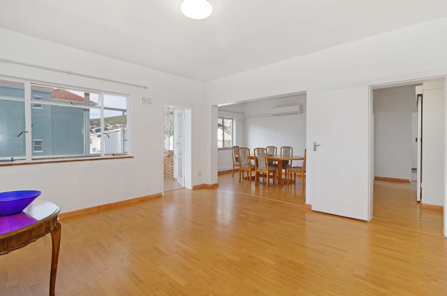 2 Bedroom Property for Sale in Oranjezicht Western Cape